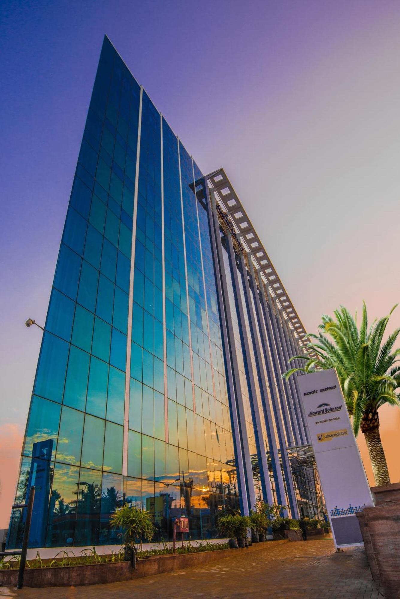 Howard Johnson By Wyndham, Hebbal, Bengaluru Dış mekan fotoğraf