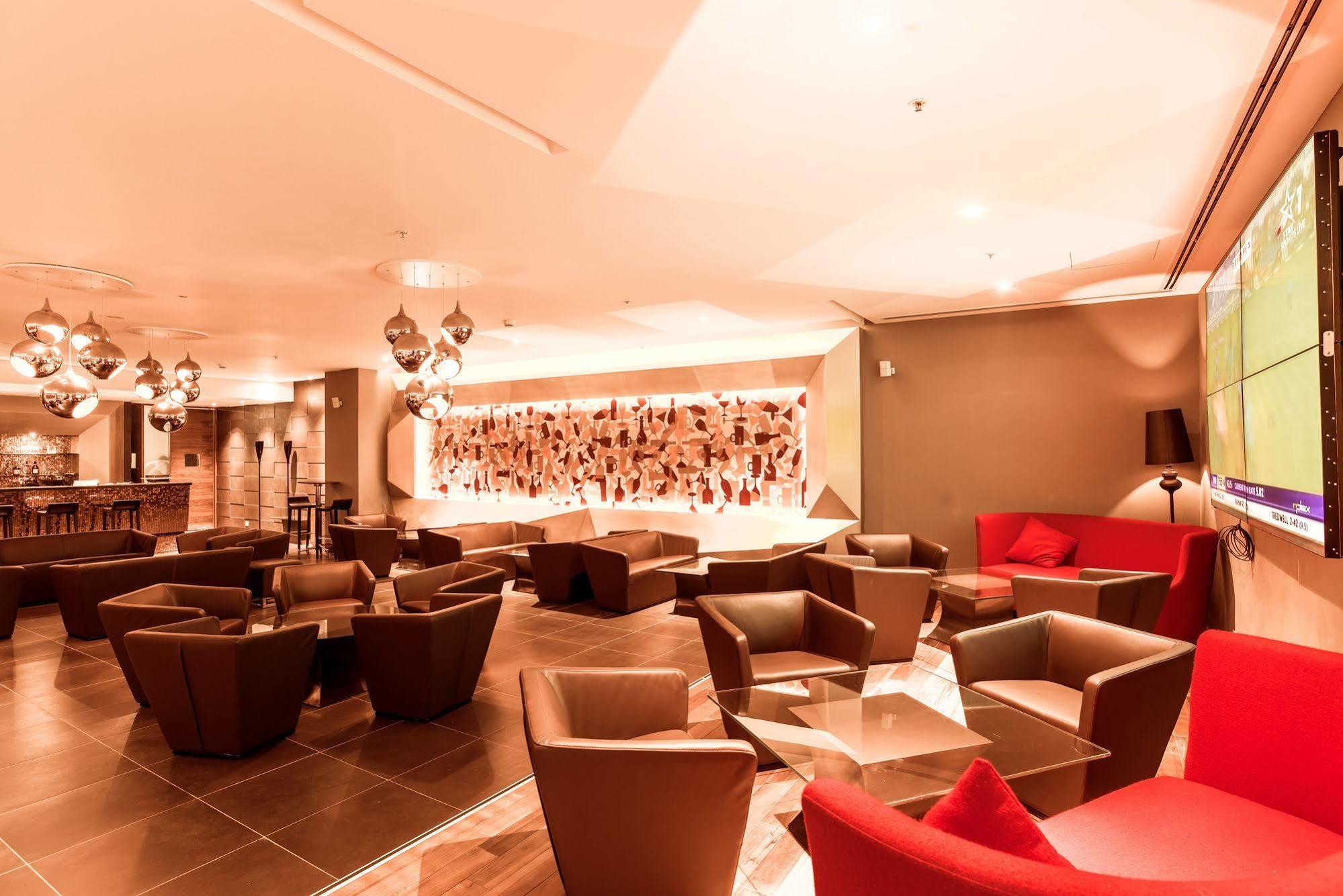 Howard Johnson By Wyndham, Hebbal, Bengaluru Dış mekan fotoğraf