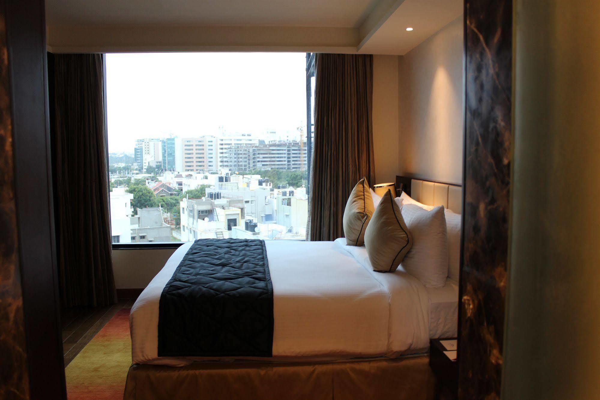 Howard Johnson By Wyndham, Hebbal, Bengaluru Dış mekan fotoğraf